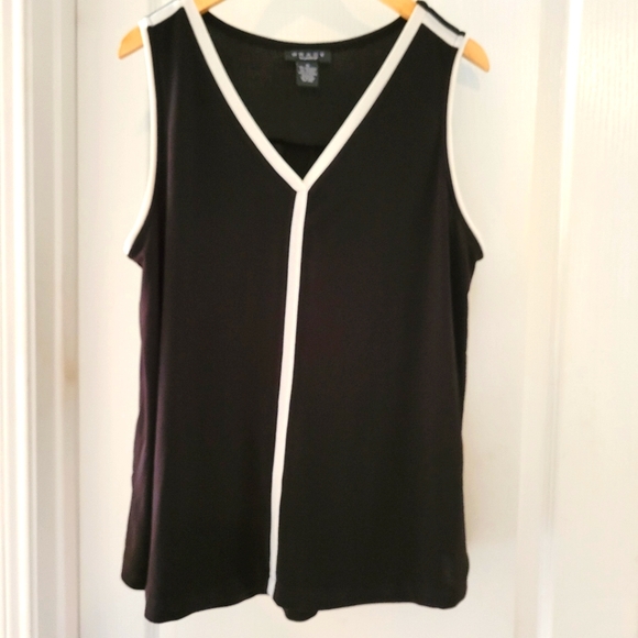 Grace sleeveless tunic - Picture 1 of 4